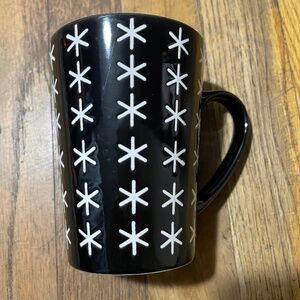 Gibson Home Mug Black and White